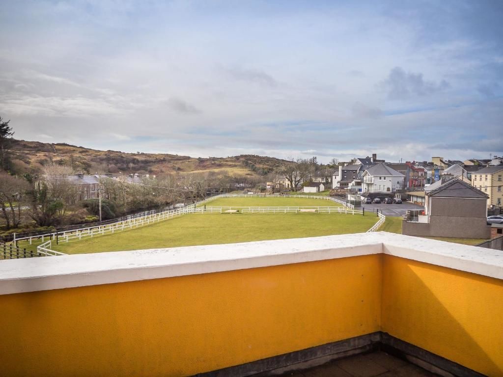 Дома для отпуска Clifden River View Apartment Клифден